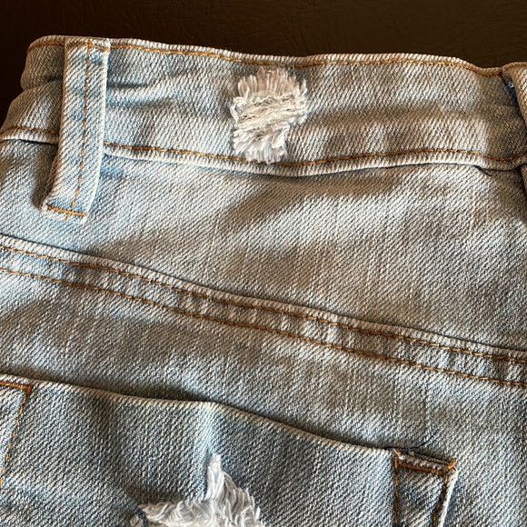 Chi Ole American Flag Stars & Stripes Distressed Denim Jean Shorts - Size Small - Picture 6 of 10